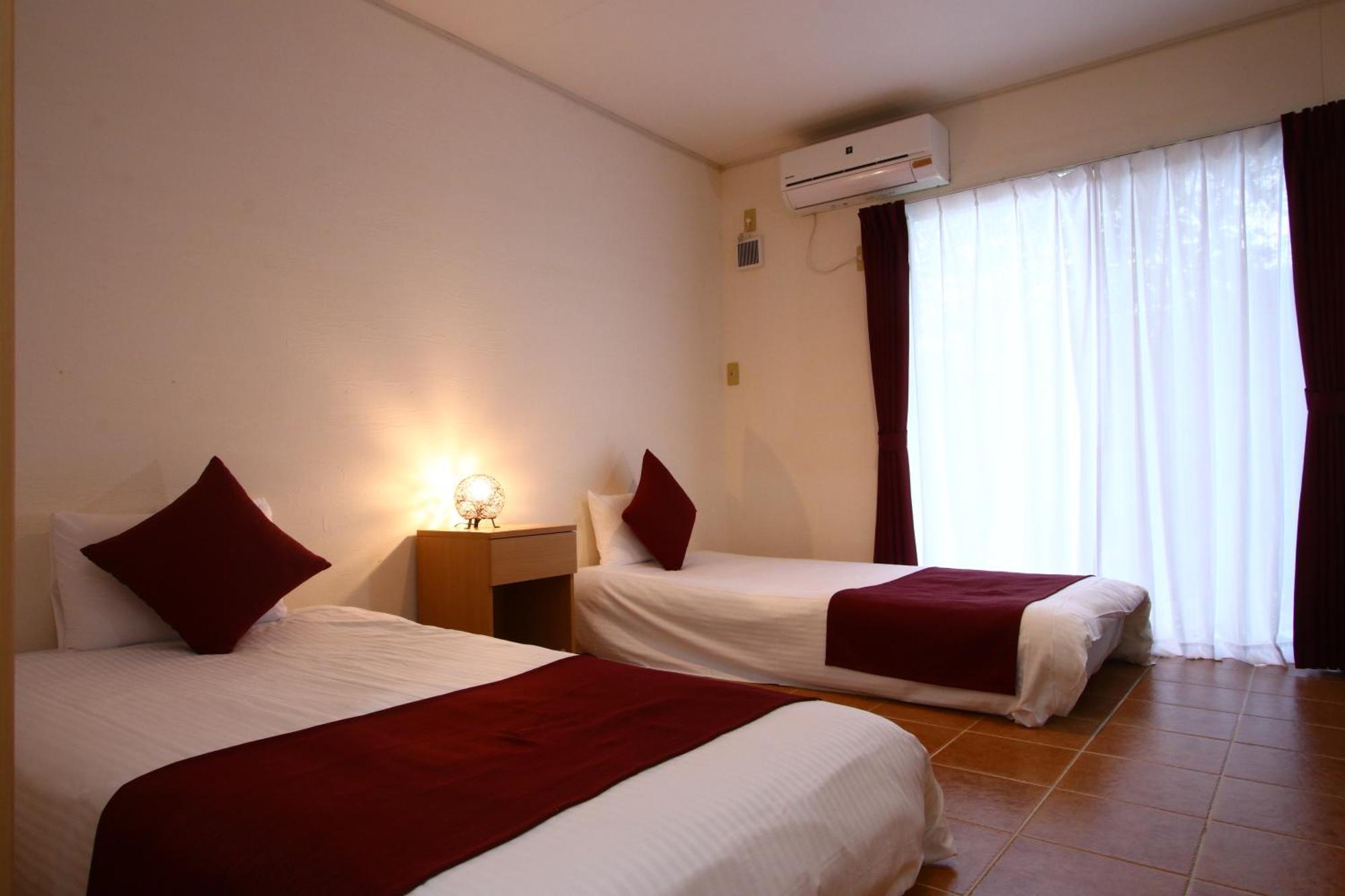Asobibase Yamabare-House Hotel Ishigaki  Kültér fotó