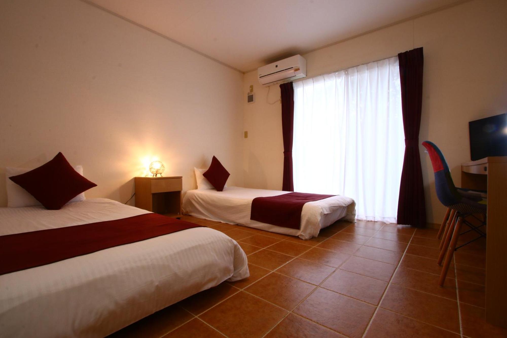 Asobibase Yamabare-House Hotel Ishigaki  Kültér fotó