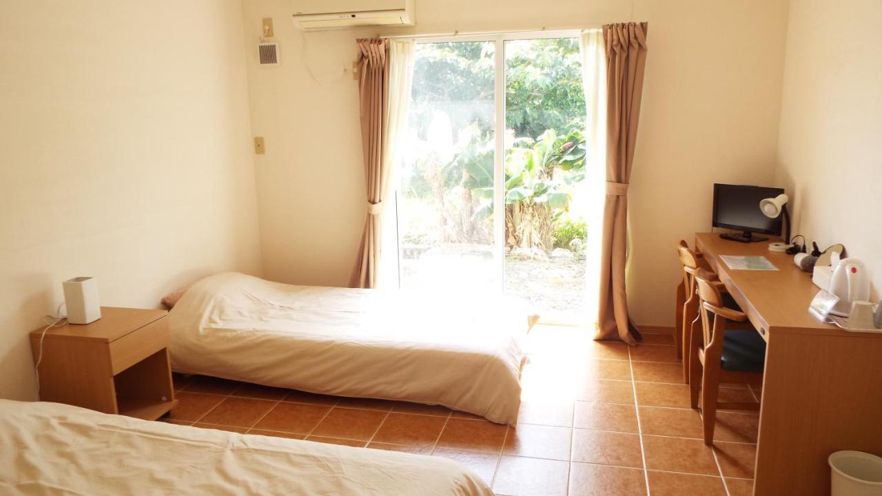 Asobibase Yamabare-House Hotel Ishigaki  Kültér fotó